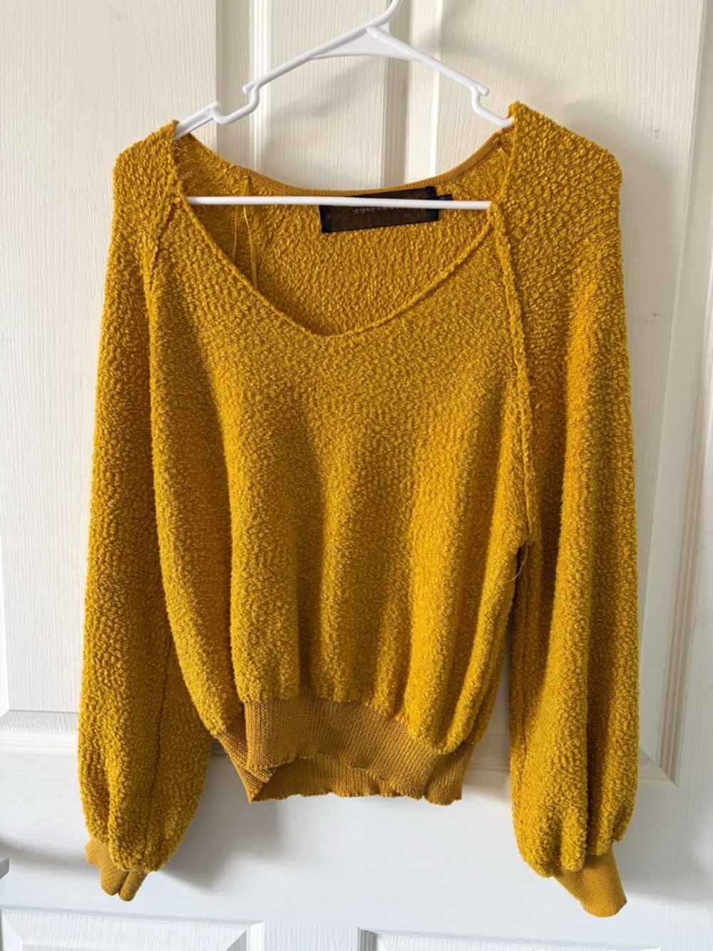 Cotton On Mustard Gold Boucle Knit V Neck Blouson Sleeve Sweater XS